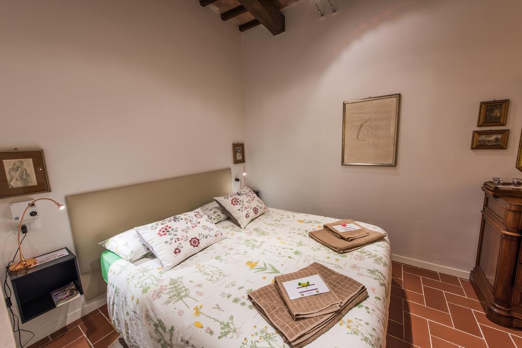 Vermaaten Boutique Suites Emerald Todi Exterior photo