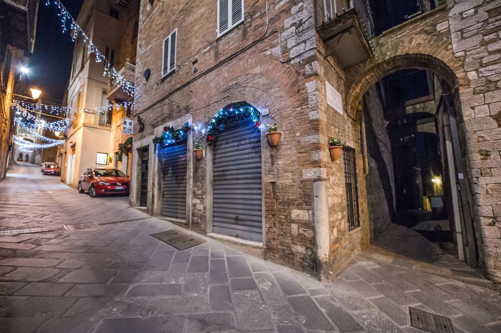 Vermaaten Boutique Suites Emerald Todi Exterior photo
